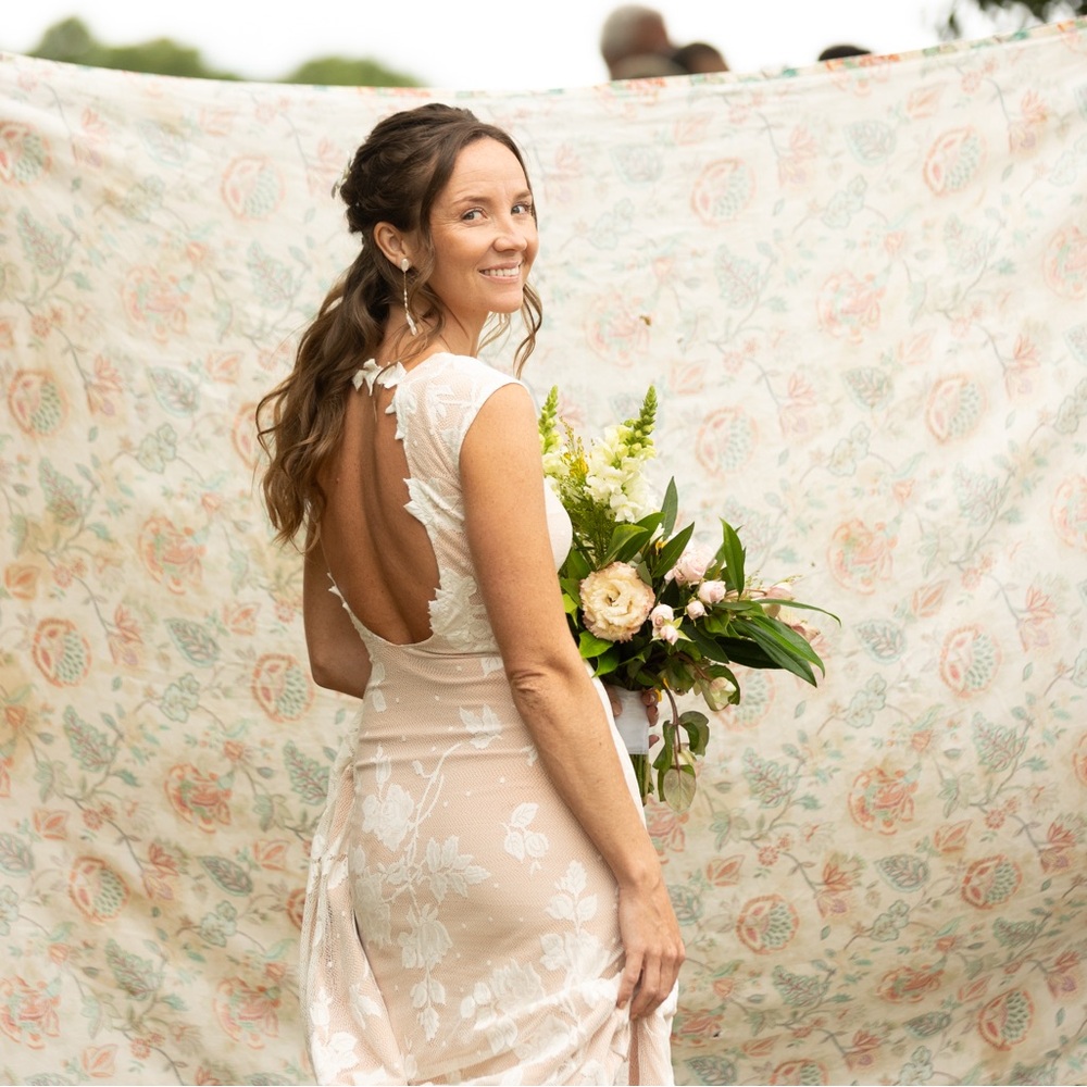 Ivory Floral Lace Wedding Gown